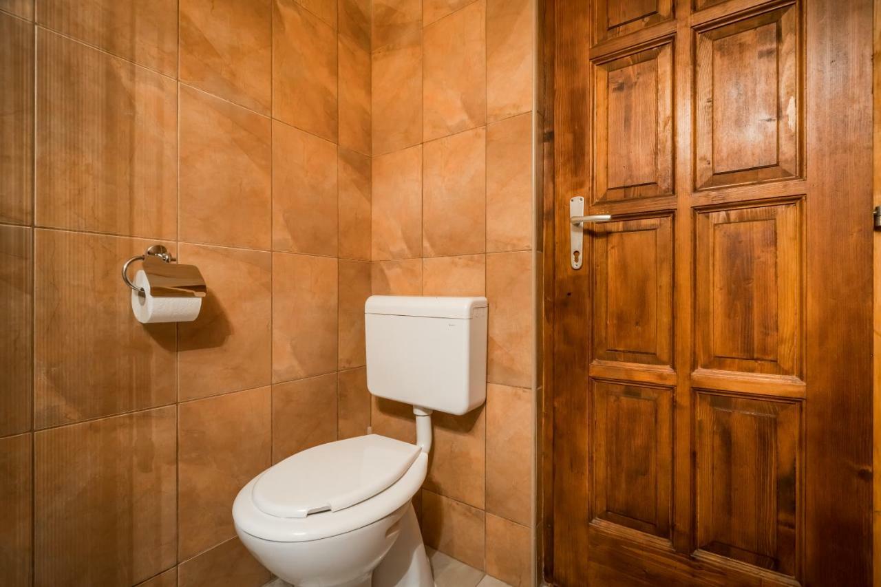 Bpr Bright Sapphire Apartment Budapest Bagian luar foto